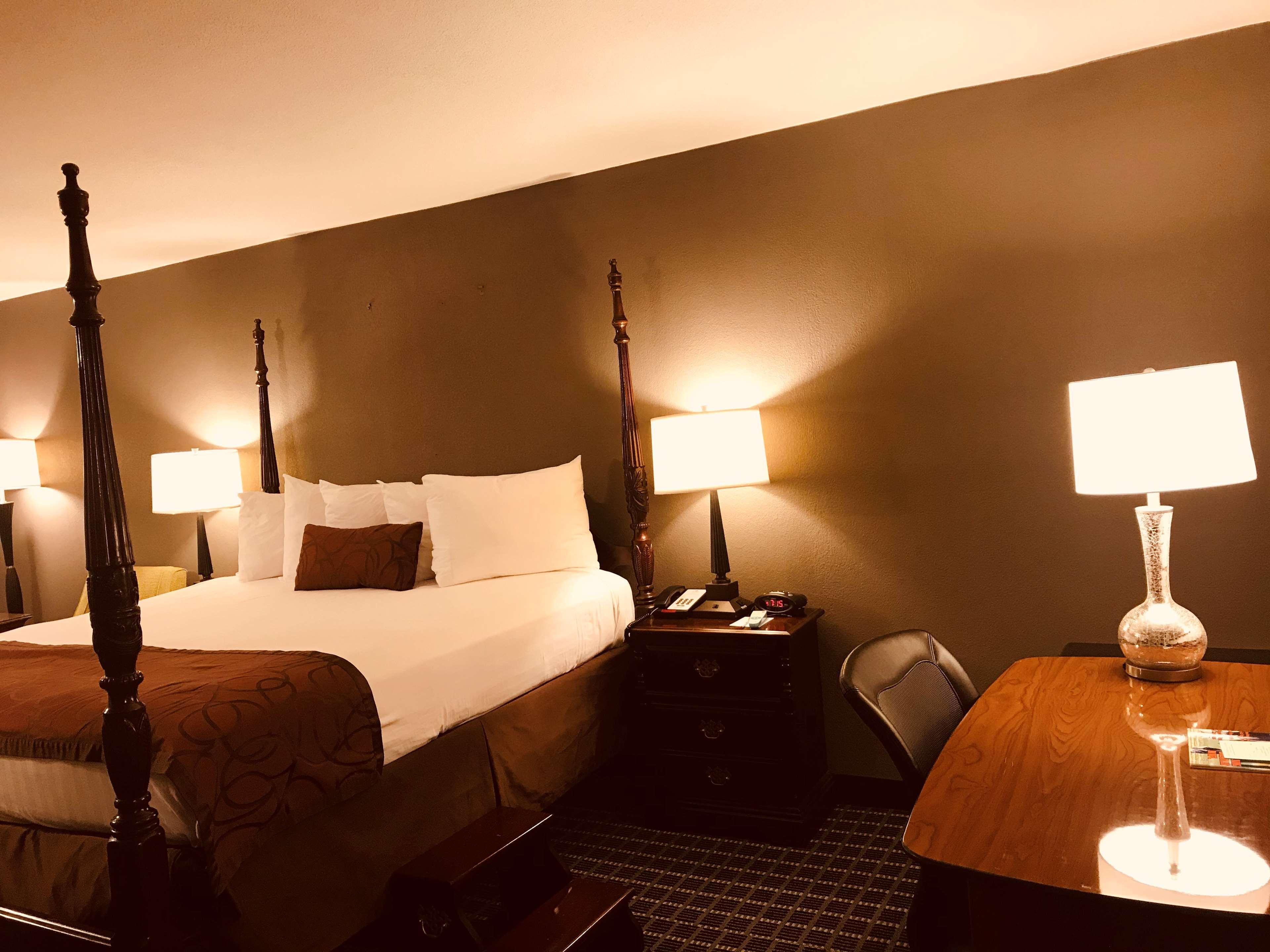 Surestay Plus Hotel By Best Western Greenwood Exterior foto