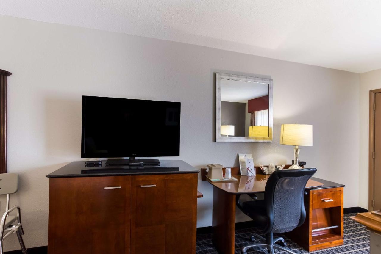 Surestay Plus Hotel By Best Western Greenwood Exterior foto